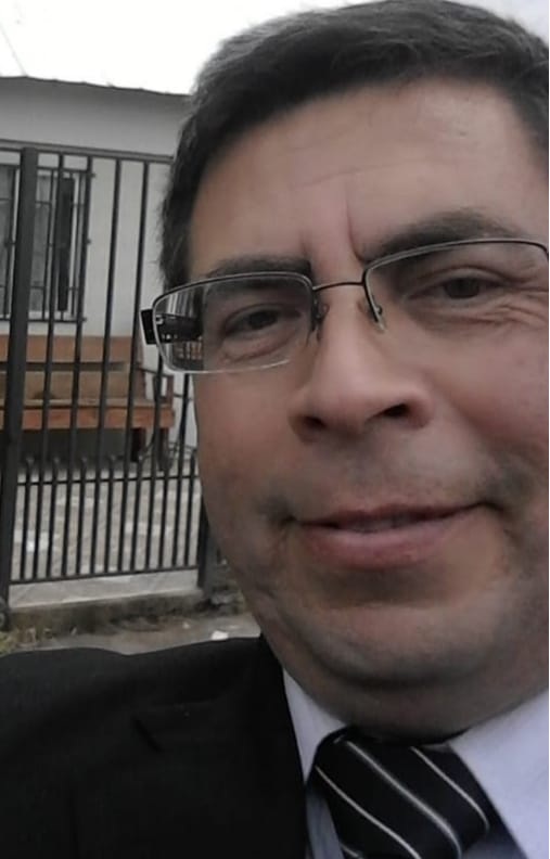 FOTO PASTOR OCTAVIO LIZANA 3